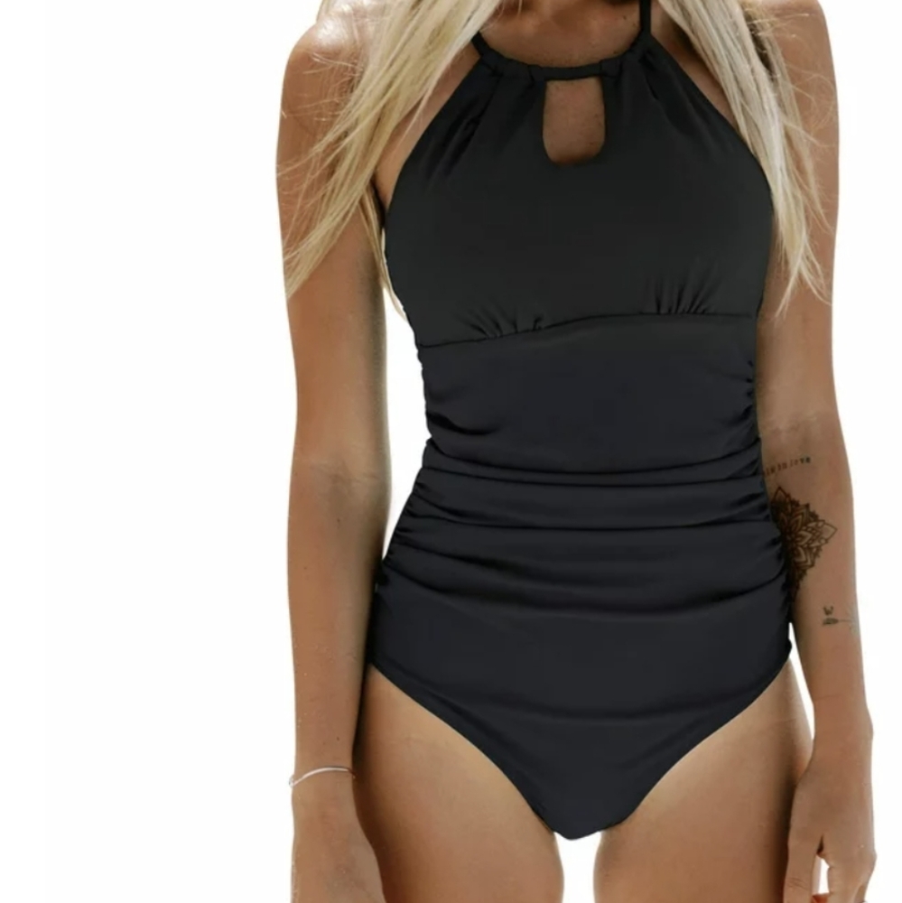 New! High Neck DetailCutout DesignSelf Tie Back Adjustable Straps Size M
